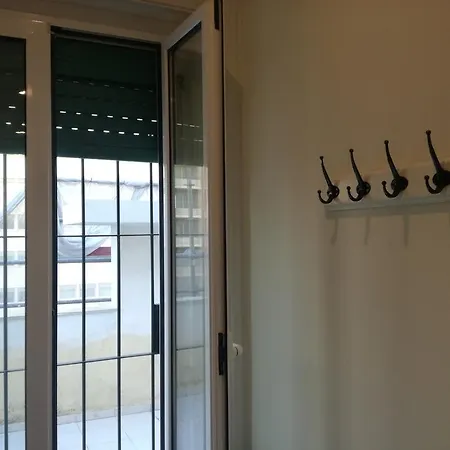 Affittacamere Lxroller Marques Pombal Penthouse Lisbona