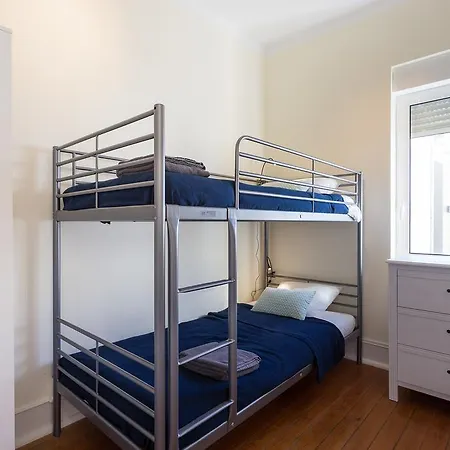 Lxroller Marques Pombal Penthouse Guest house *